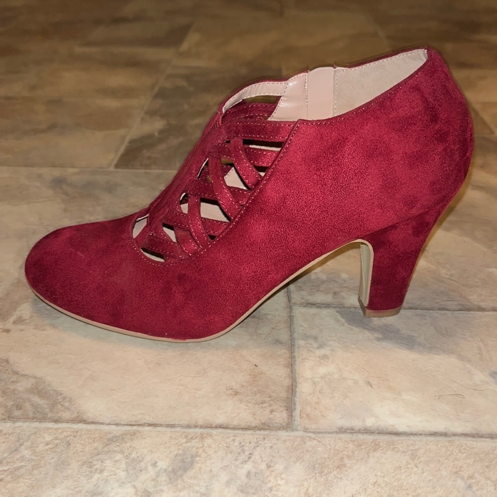 DSW Journee Collection Piper Bootie Heels -- Burgundy